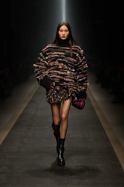 Look 56